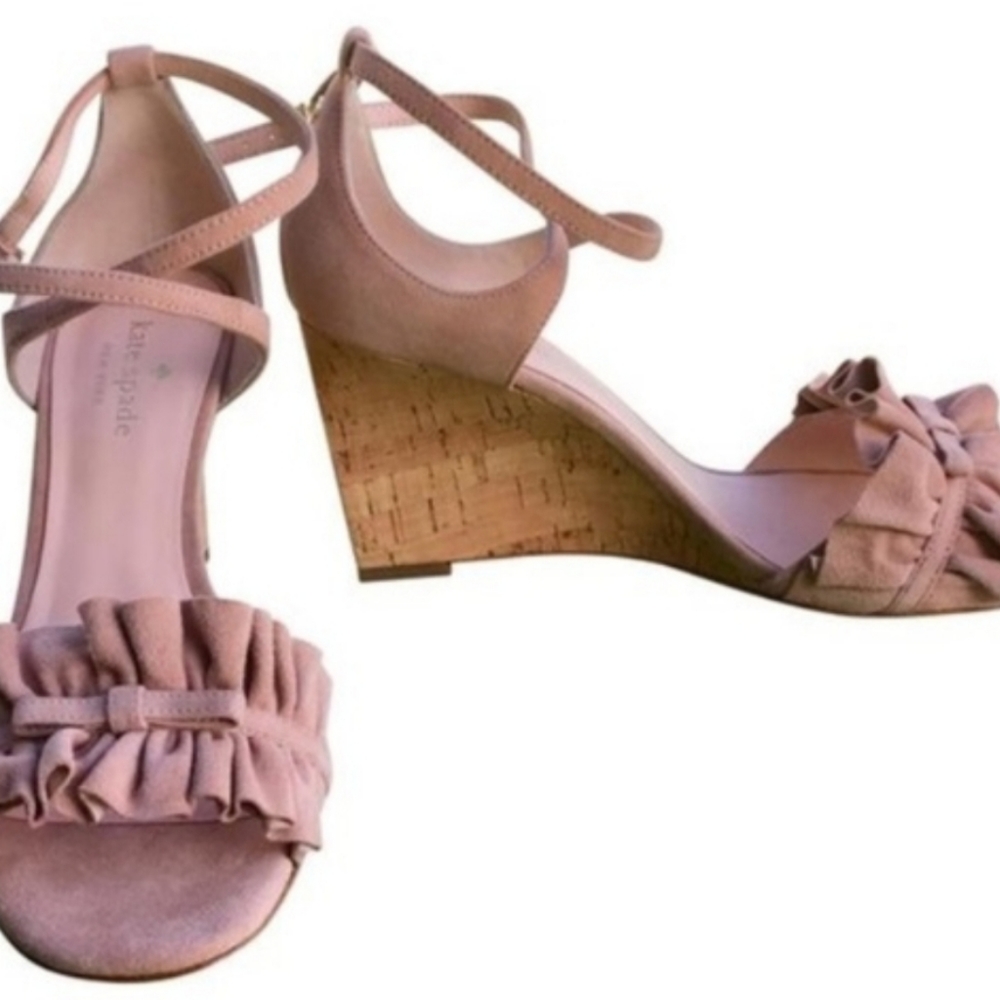 Kate spade Dawson ruffle suede wedge 6.5M